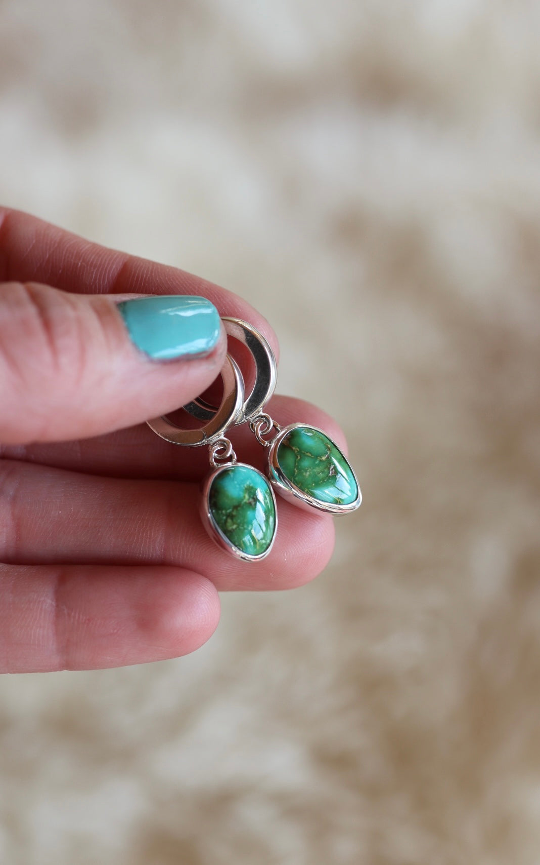 Dainty Closed Hoops #115