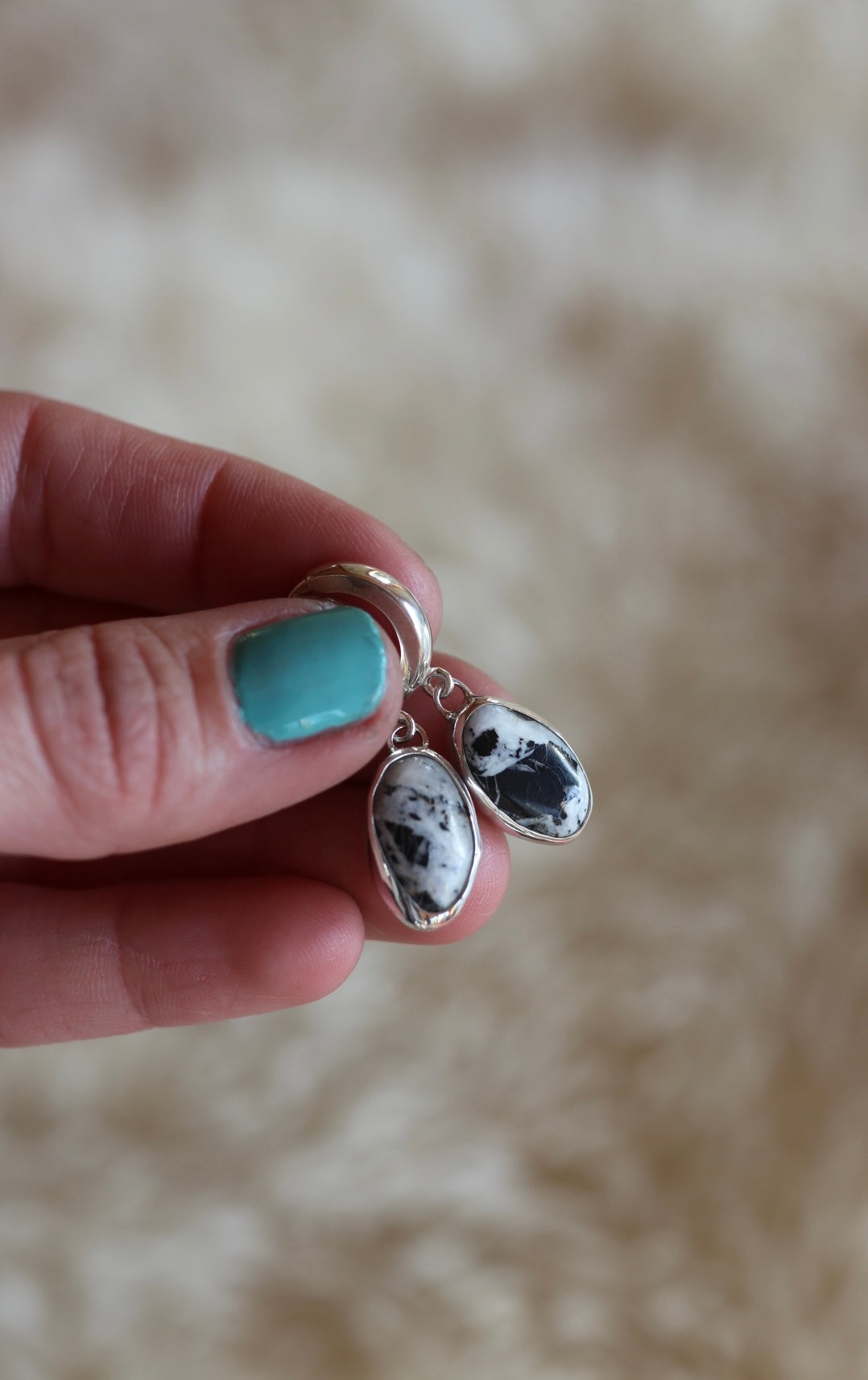 Dainty Closed Hoops #117