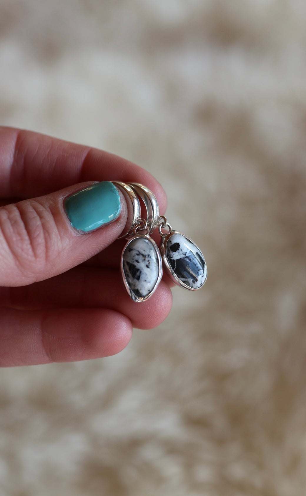 Dainty Closed Hoops #117