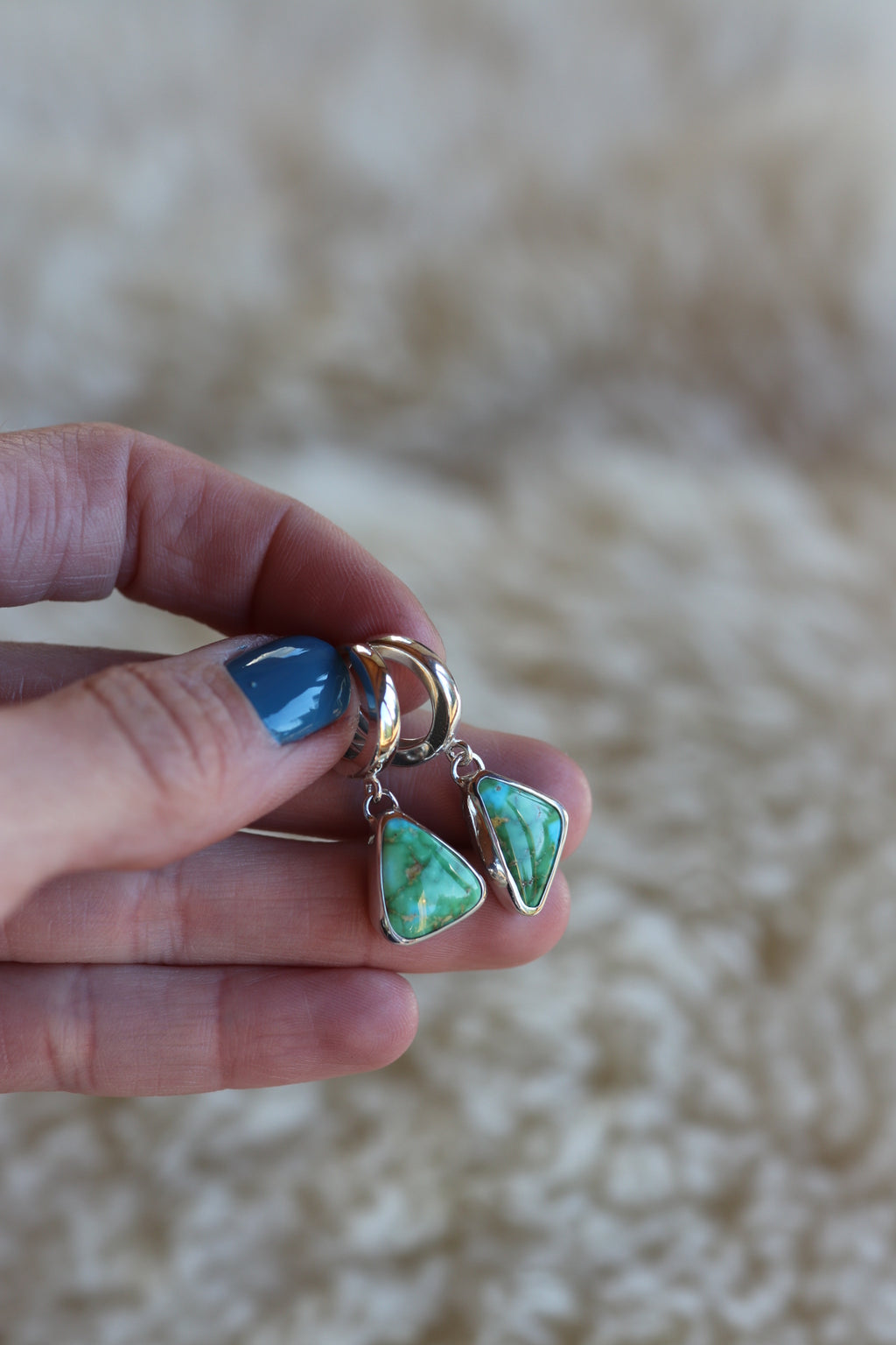 Dainty Closed Hoops #126
