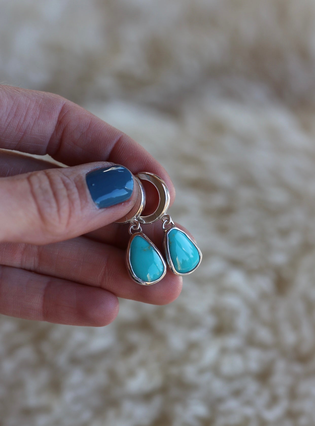 Dainty Closed Hoops #127