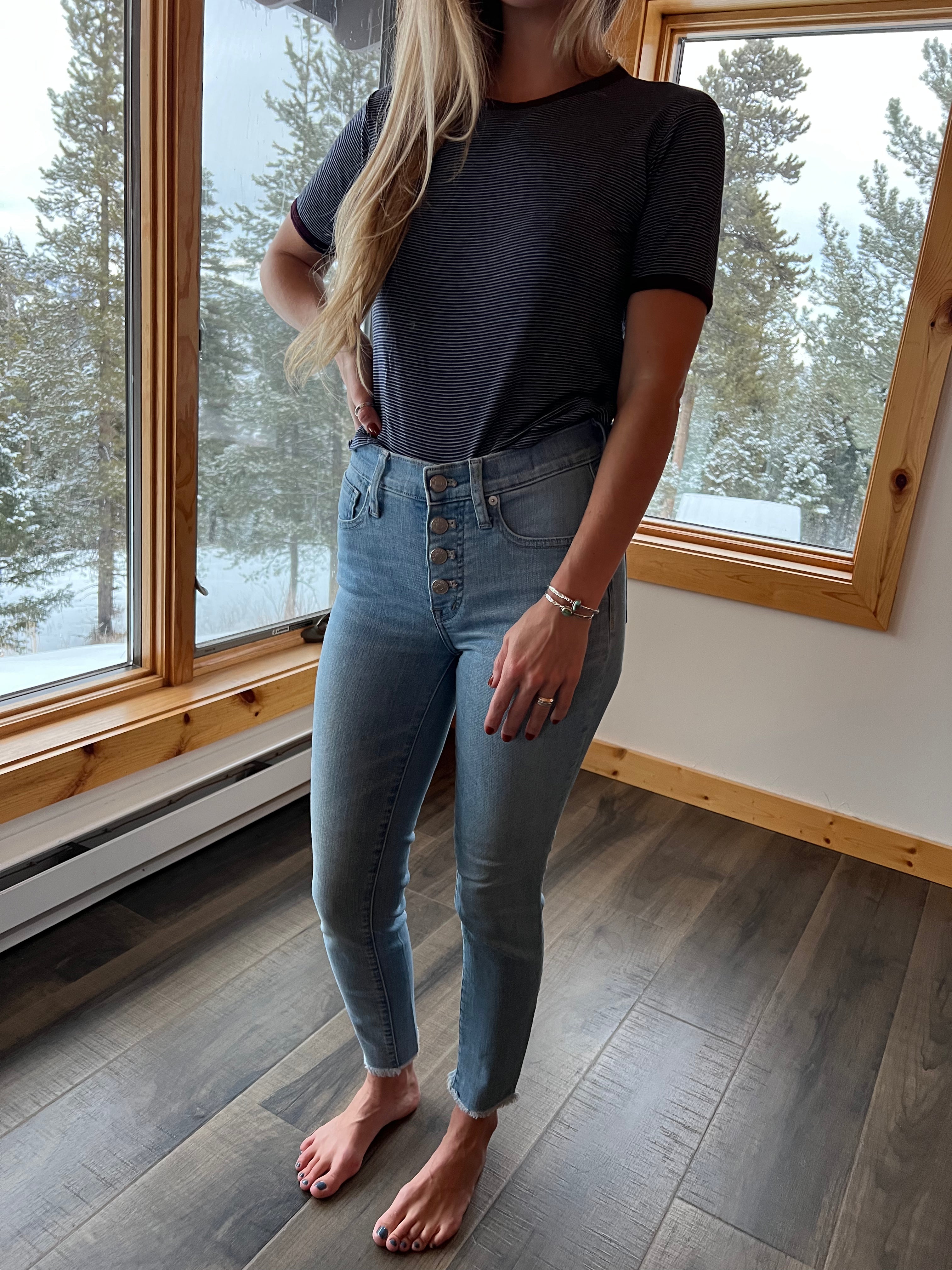 17: Madewell 9" High Rise Skinny Crop 24
