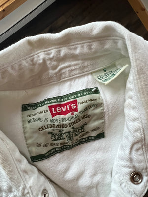 18: Vintage White Levi's Jacket