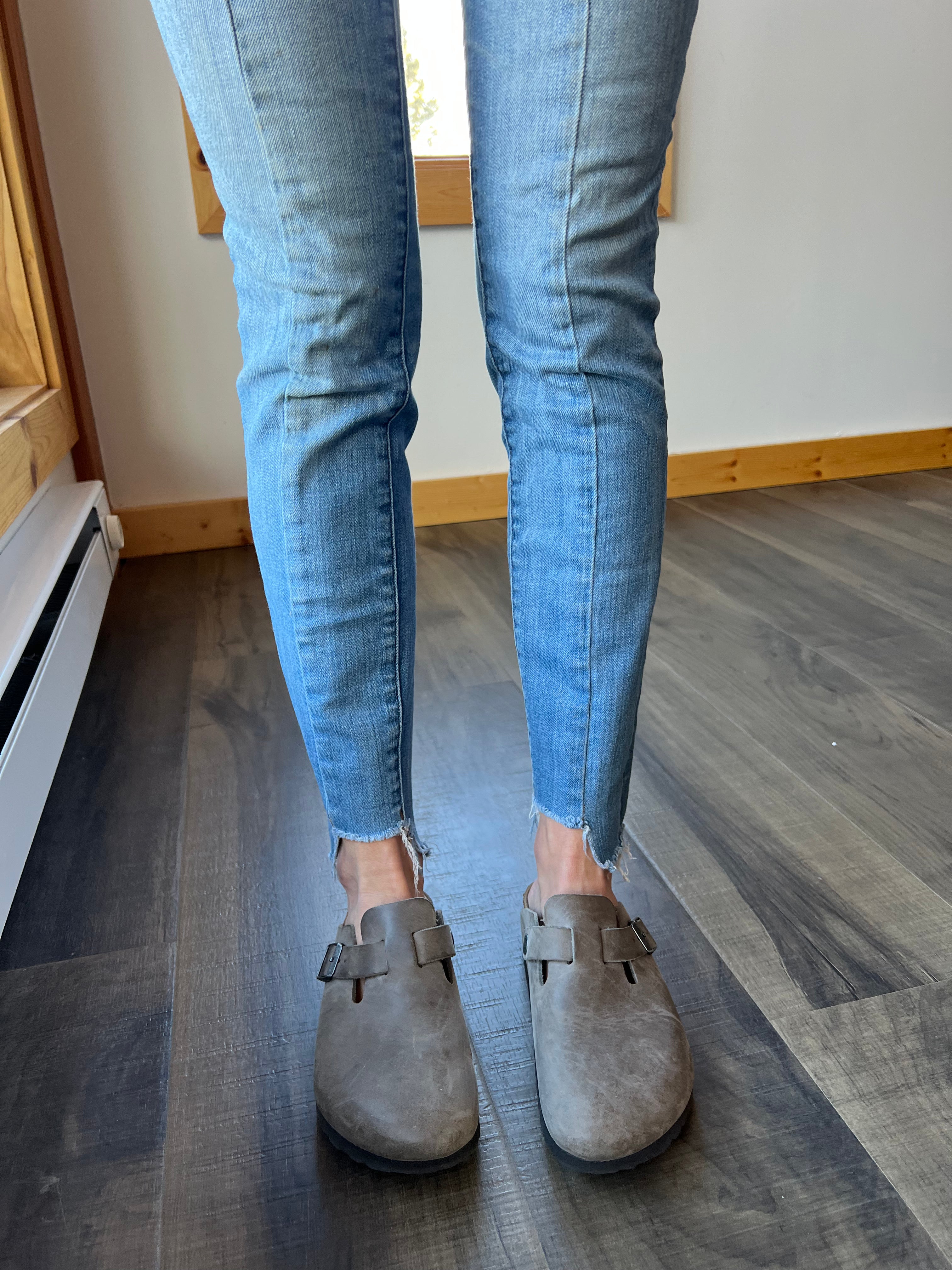27: Madewell 9" High Rise Skinny