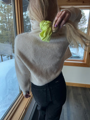 75: Cream Turtleneck