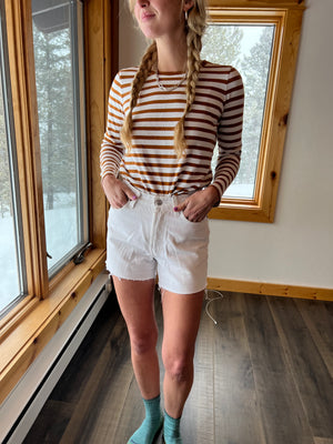 83: White Denim Vintage Levi Short