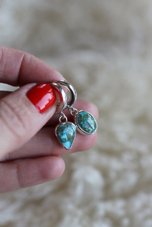 Dainty Closed Hoops #100