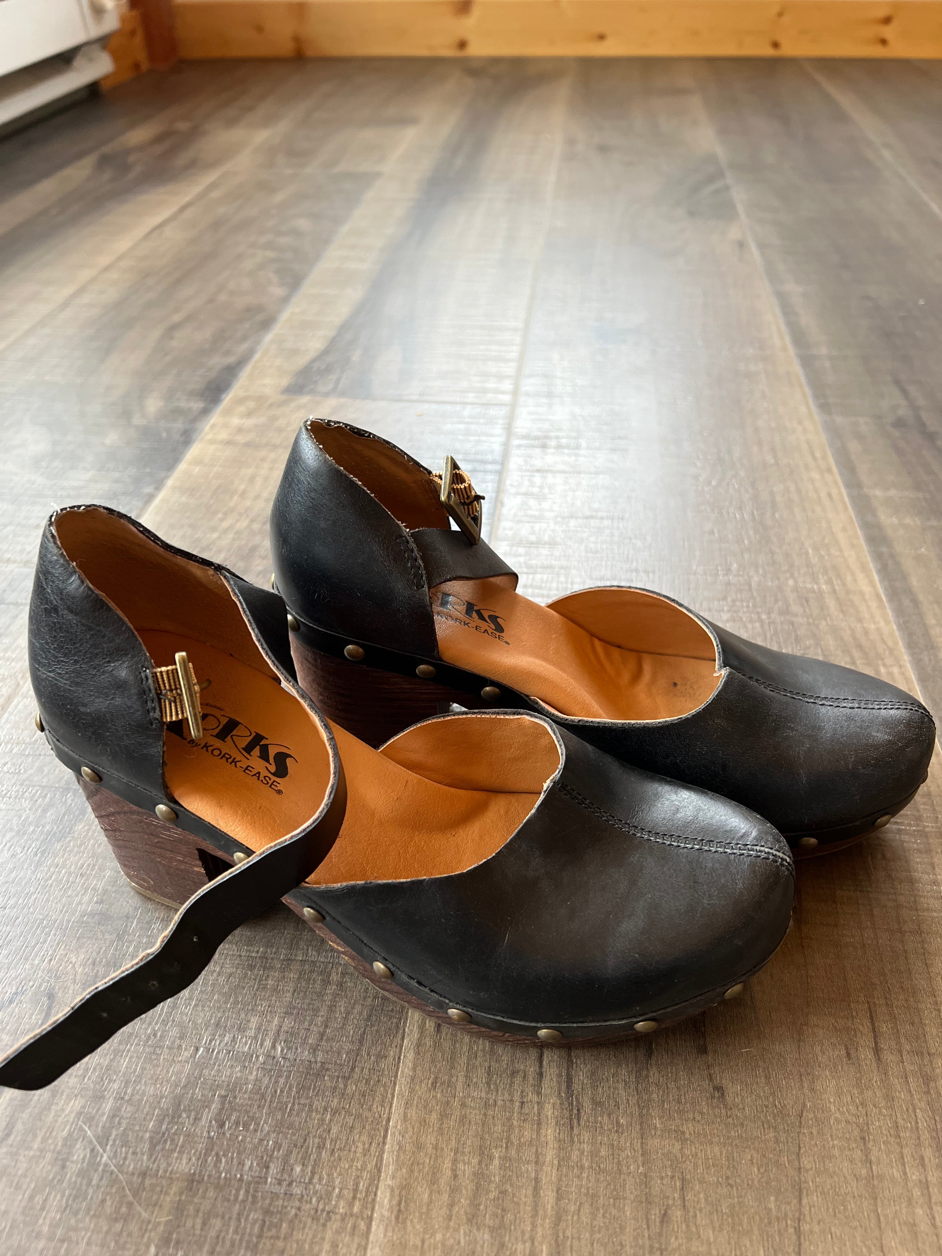 124: Kork-Ease Clogs 6