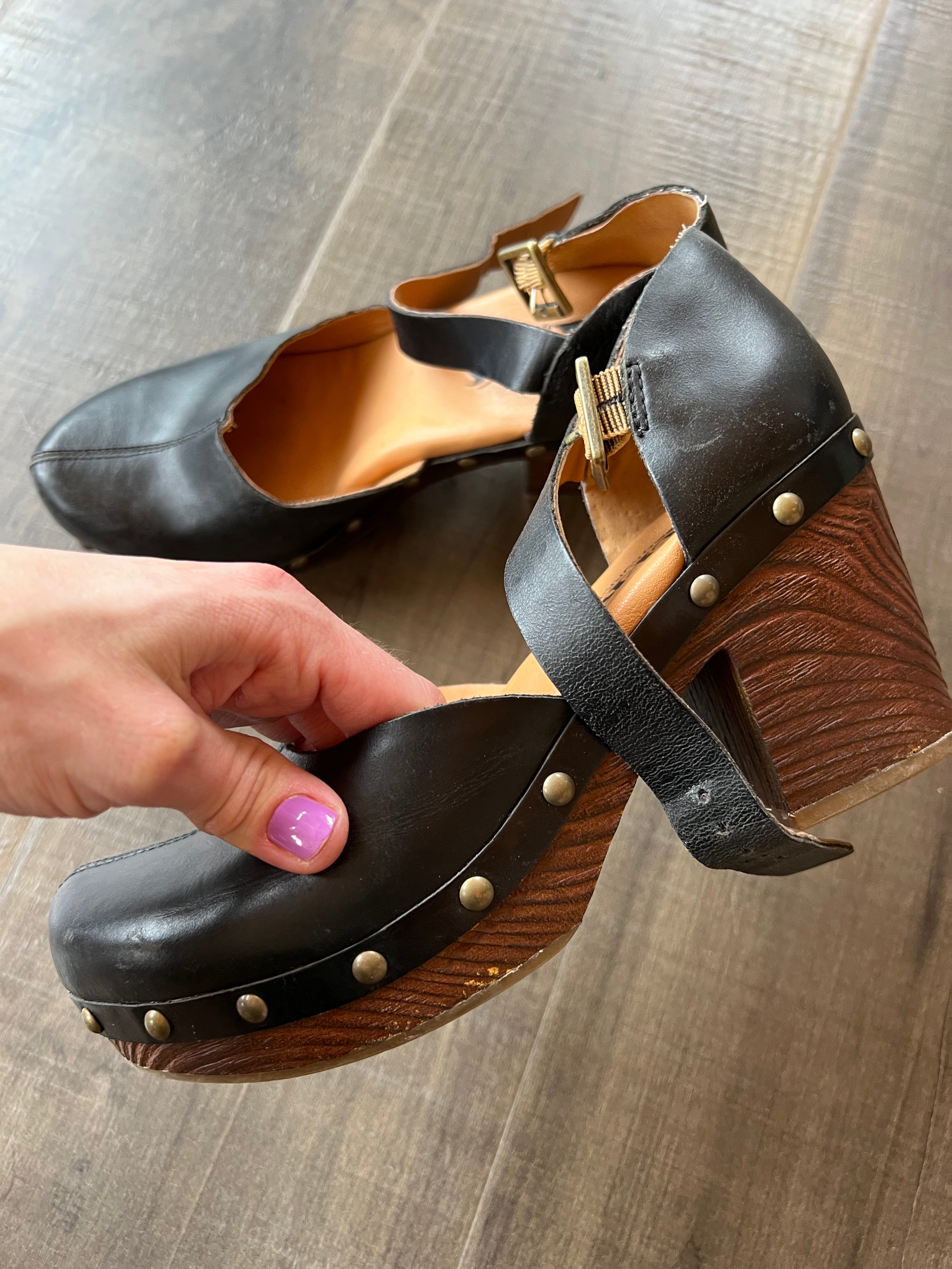 Kork 2025 ease clogs