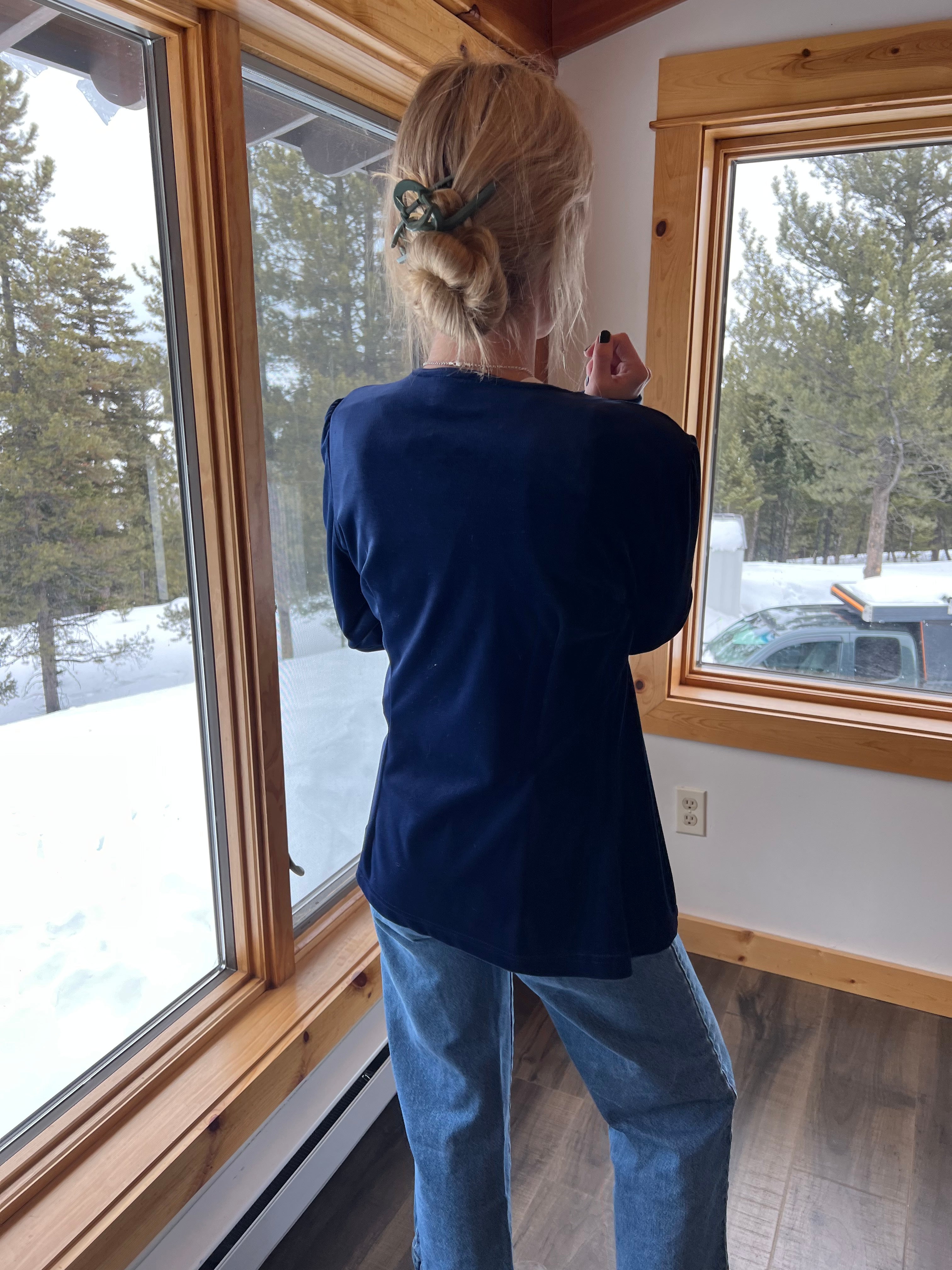 136: Vintage Blue Velvet