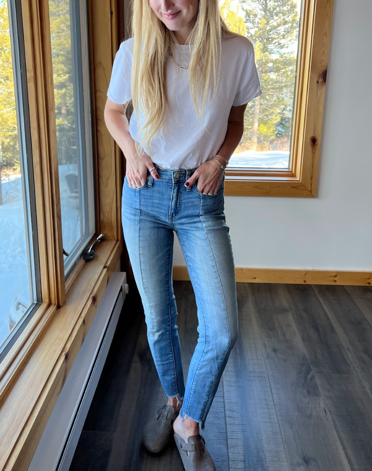 27: Madewell 9" High Rise Skinny
